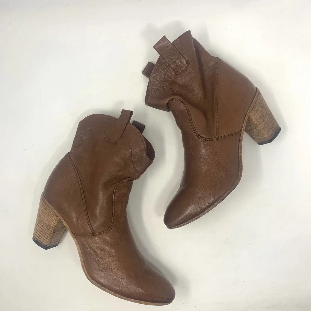Alberto Fermani Boots Pull‎ Tab Leather Heeled Cognac Brown Size 39 US 9